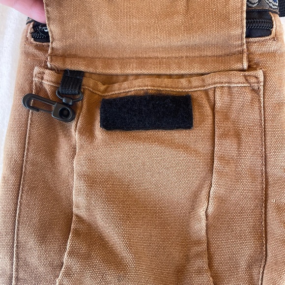 KAVU Tan Crossbody Bag with Patterned Trim - Picture 4 of 6